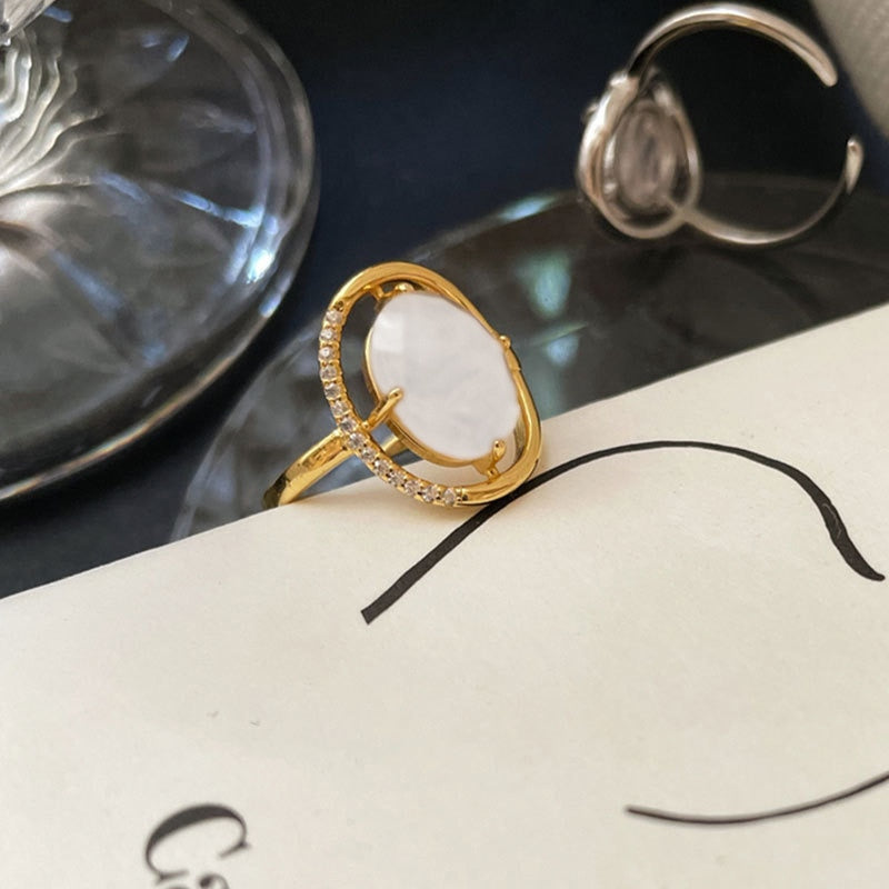 Ophelia Oval Ring