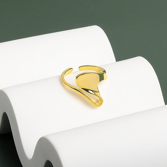 Twisted Wavy Ring