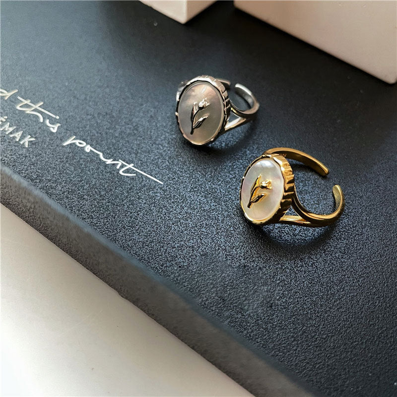 Poppy White Shell Ring